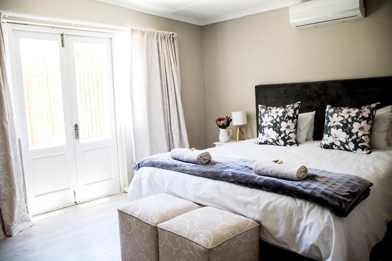 The Grey House Villa Beaufort Wes Buitenkant foto